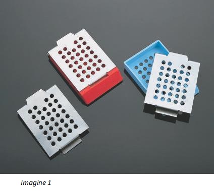 Capac pentru casetele histologice